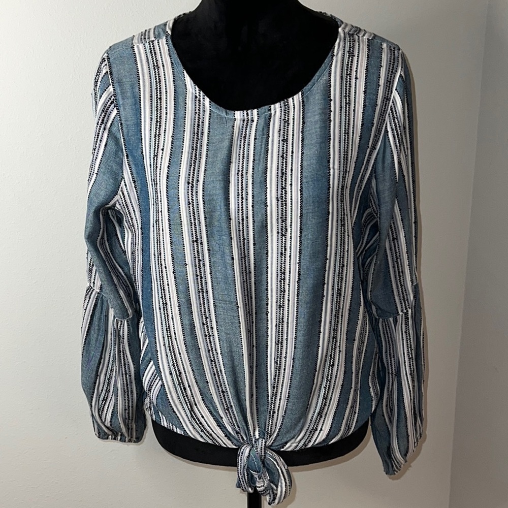 Keep‎ in touch Sz S blue tan ivory earth tones bow front long sleeves blouse top